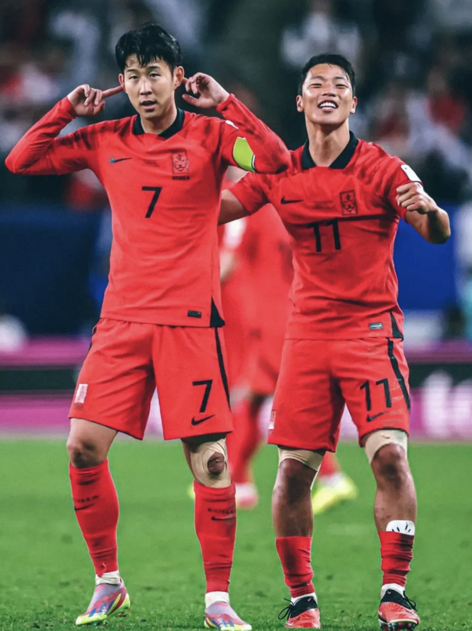 包含亚洲杯预选赛结果揭晓，强队势不可挡的词条