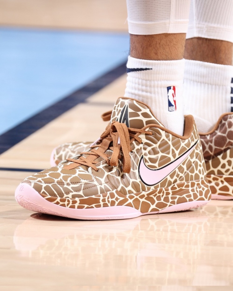 爵士险胜迎来胜利，莫兰特关键表现点燃全场！